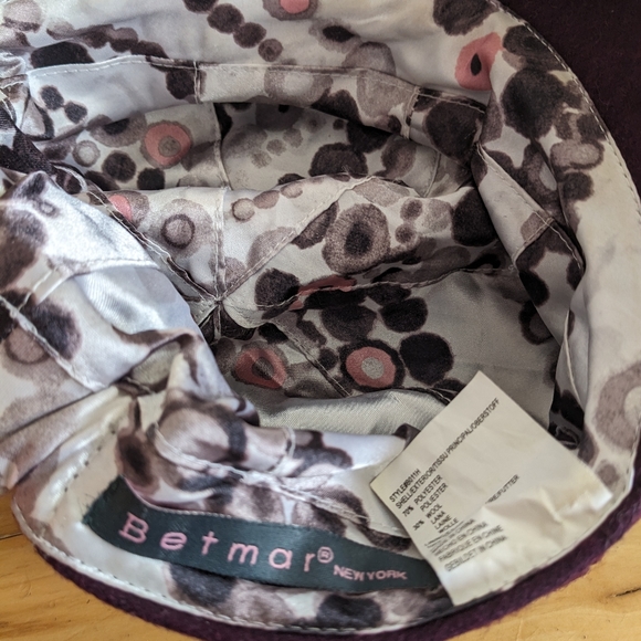 Vintage Adele Wool Blend Newsboy Cap with Bow. Super Cute! - Picture 3 of 3